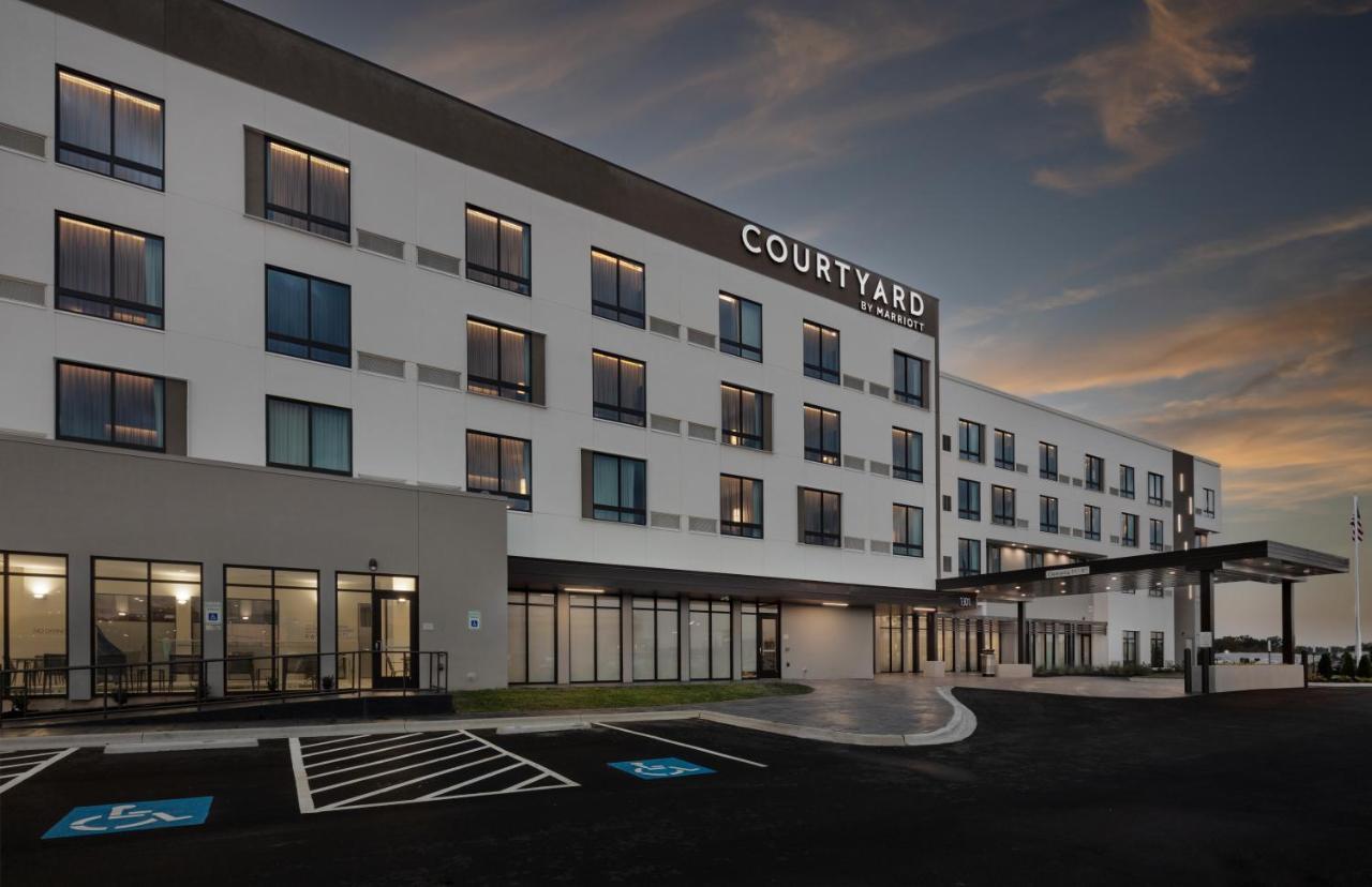 Courtyard By Marriott Conway Hotel Bagian luar foto