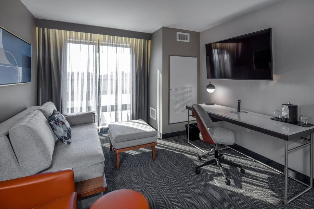 Courtyard By Marriott Conway Hotel Bagian luar foto