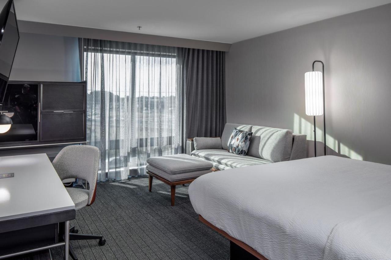 Courtyard By Marriott Conway Hotel Bagian luar foto