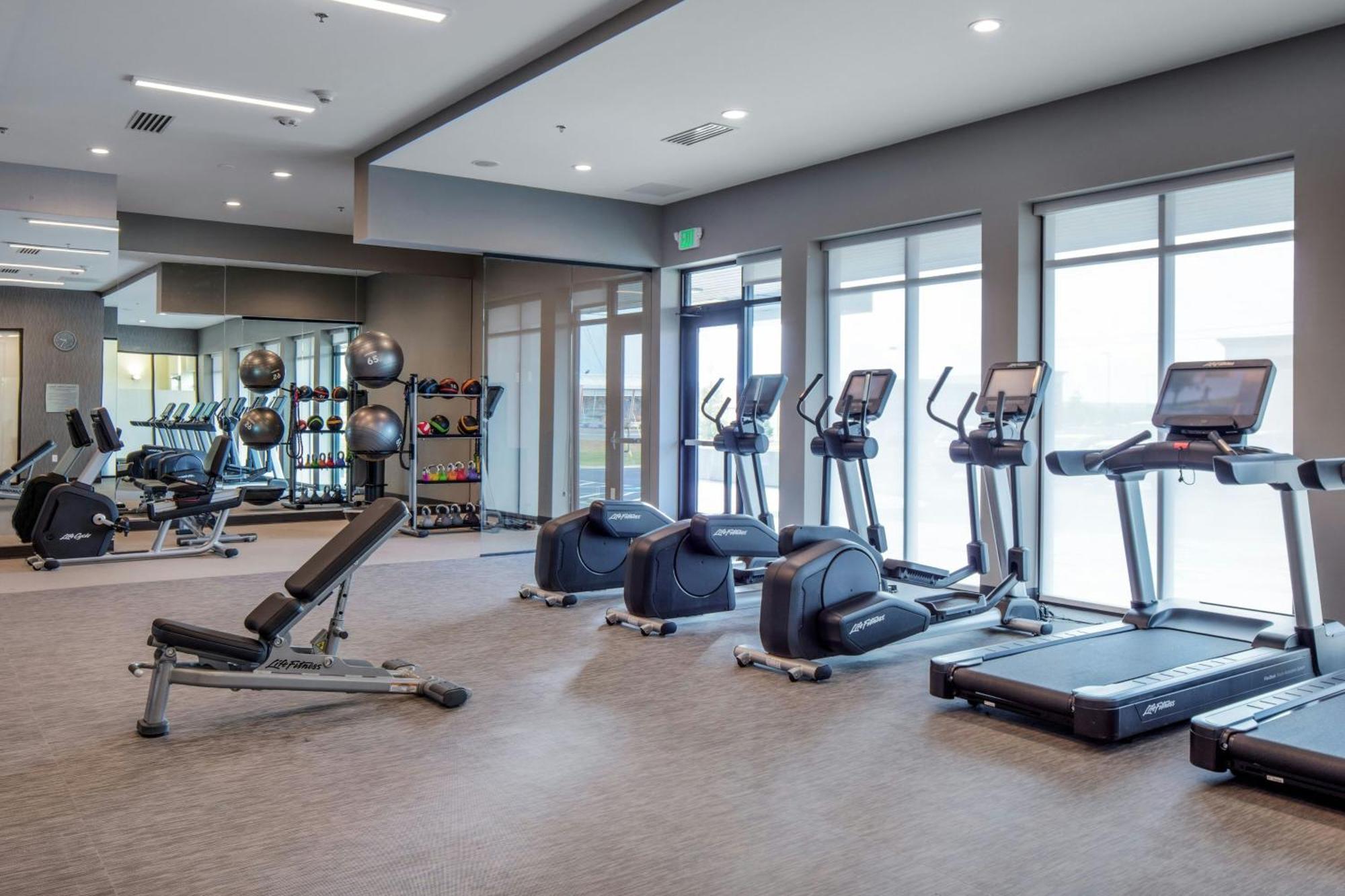 Courtyard By Marriott Conway Hotel Bagian luar foto